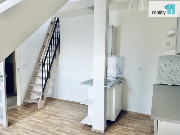 Pronájem bytu 3+kk, Praha - Ruzyně, Drnovská, 56 m2