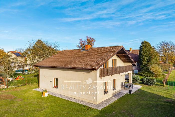 Prodej rodinného domu, Senohraby, U dálnice, 204 m2