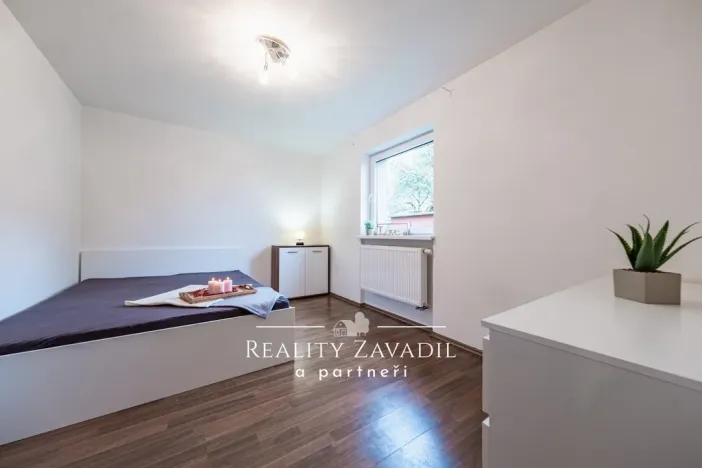 Prodej rodinného domu, Senohraby, U dálnice, 204 m2