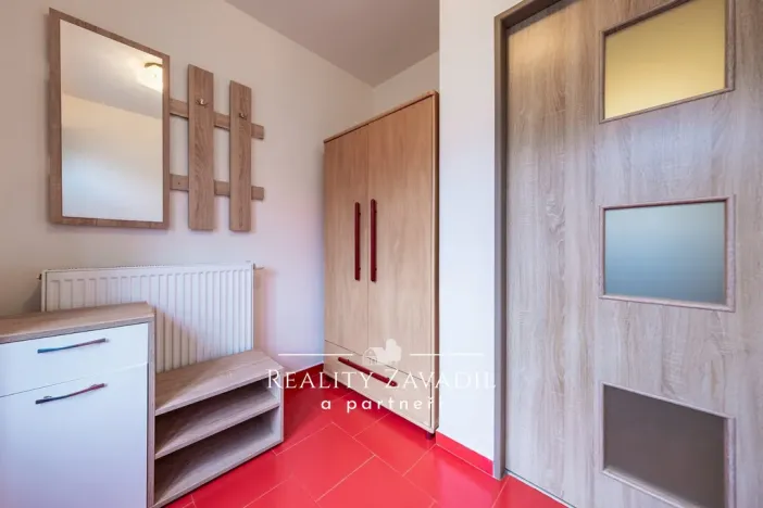 Prodej rodinného domu, Senohraby, U dálnice, 204 m2