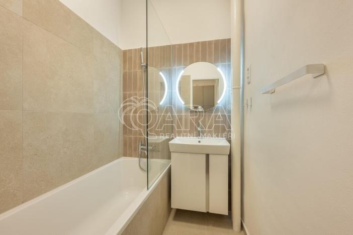 Pronájem bytu 3+1, Praha - Braník, Na Mlejnku, 70 m2