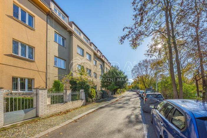 Pronájem bytu 3+1, Praha - Braník, Na Mlejnku, 70 m2