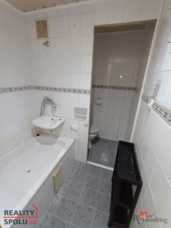 Pronájem bytu 1+1, Chomutov, Kyjická, 36 m2