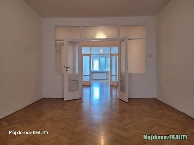 Pronájem bytu 4+1, Praha - Smíchov, Stroupežnického, 140 m2