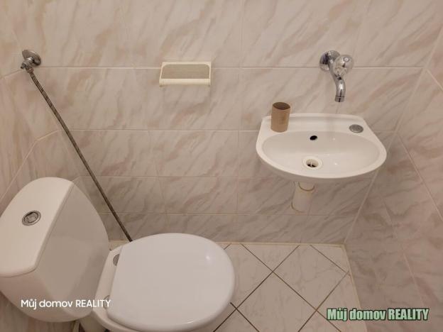 Pronájem bytu 4+1, Praha - Smíchov, Stroupežnického, 140 m2