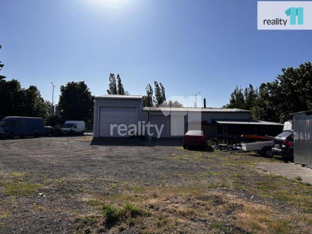 Prodej výrobních prostor, Praha - Lahovice, Strakonická, 1788 m2