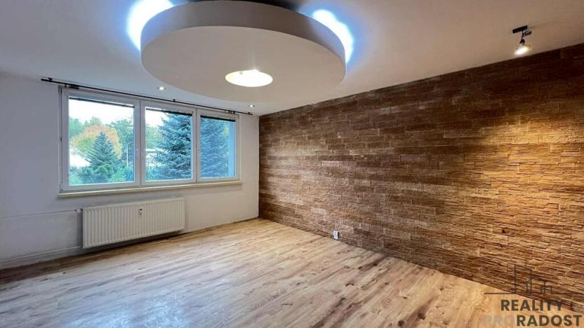 Prodej bytu 3+1, Třinec, Topolová, 70 m2