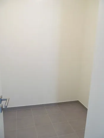 Pronájem kanceláře, Praha - Žižkov, Olgy Havlové, 71 m2