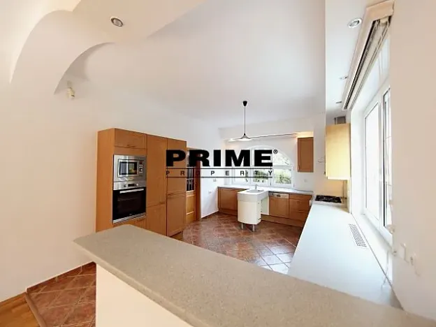 Pronájem rodinného domu, Praha - Nebušice, Ke strži, 360 m2