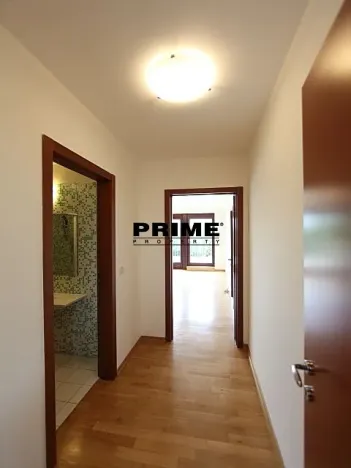 Pronájem rodinného domu, Praha - Nebušice, Nebušická, 260 m2