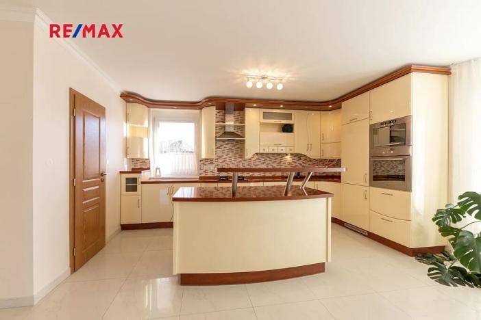 Prodej rodinného domu, Chlumčany, Sluneční, 636 m2