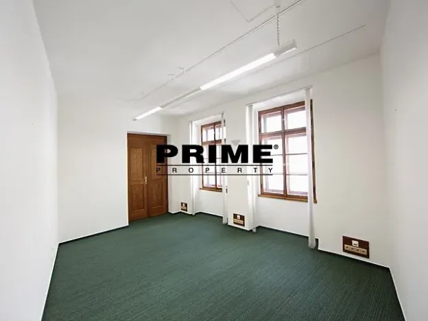 Pronájem kanceláře, Praha - Staré Město, Husova, 167 m2