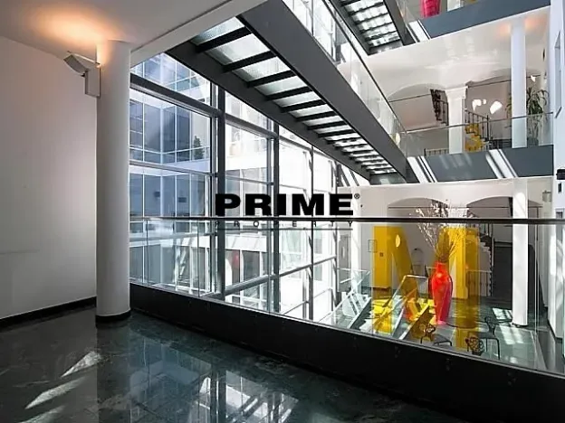 Pronájem kanceláře, Praha - Nové Město, Krakovská, 412 m2