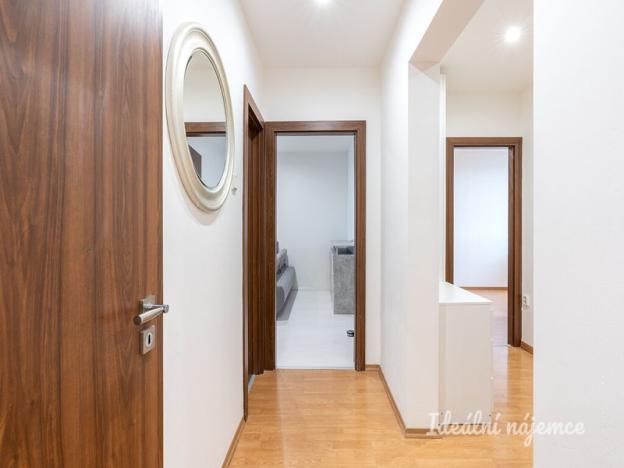 Pronájem bytu 4+kk, Praha - Kobylisy, Kaňkovského, 84 m2