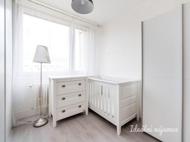 Pronájem bytu 4+kk, Praha - Kobylisy, Kaňkovského, 84 m2