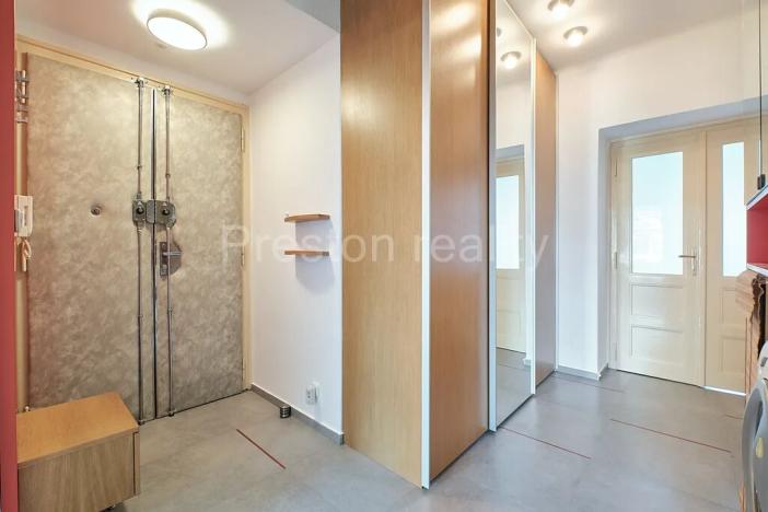 Pronájem bytu 2+1, Praha - Žižkov, Fibichova, 72 m2