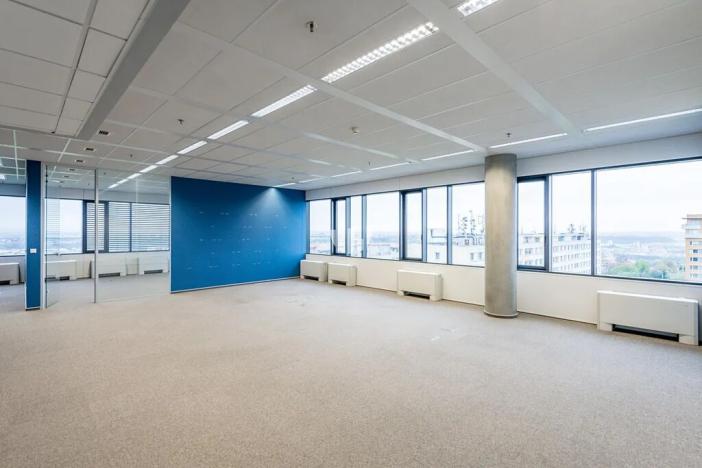 Pronájem kanceláře, Praha - Prosek, Prosecká, 129 m2