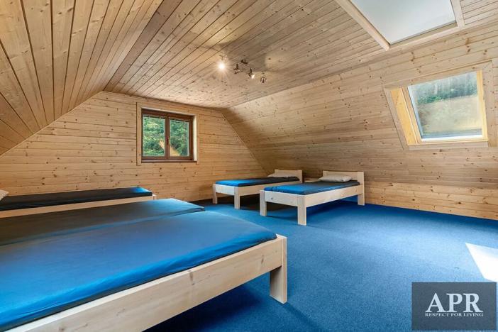 Prodej chalupy, Halenkov, 158 m2