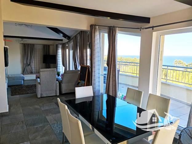 Prodej bytu 3+kk, Bjala, Bulharsko, 157 m2