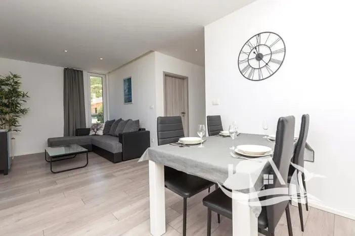 Prodej vily, Makarska, Chorvatsko, 150 m2