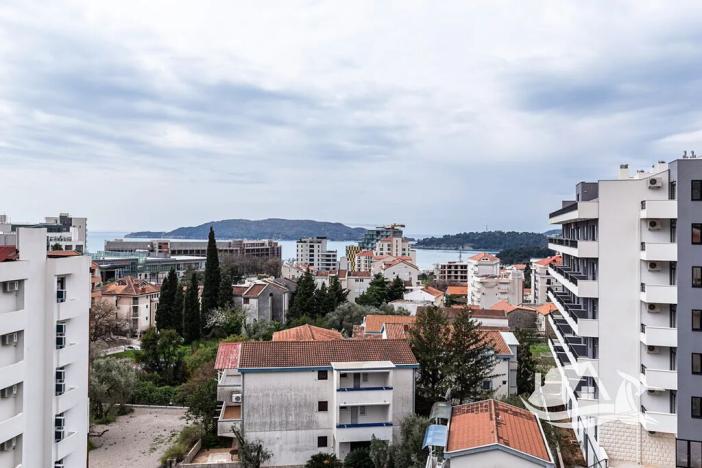 Prodej bytu 3+kk, Bečići, Černá Hora, 56 m2