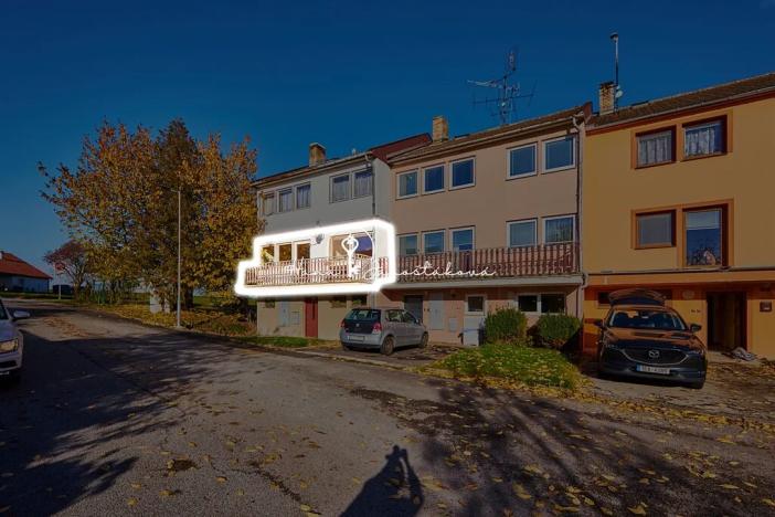 Prodej bytu 3+1, Slavče, 64 m2