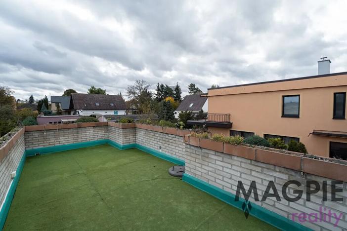 Prodej rodinného domu, Praha - Čakovice, Vyhlídkova, 243 m2