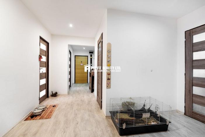 Prodej bytu 4+1, Slaný, Vikova, 85 m2