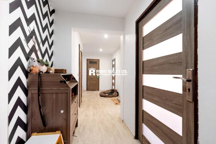 Prodej bytu 4+1, Slaný, Vikova, 85 m2