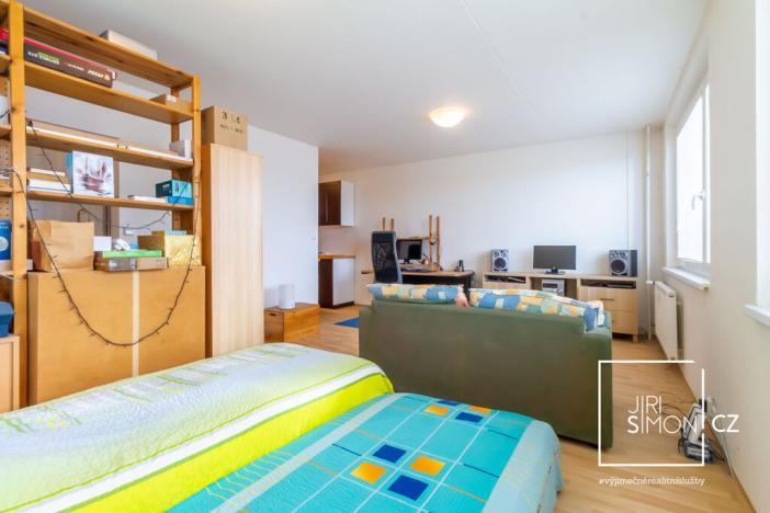 Prodej bytu 1+kk, Praha - Řepy, Laudova, 37 m2