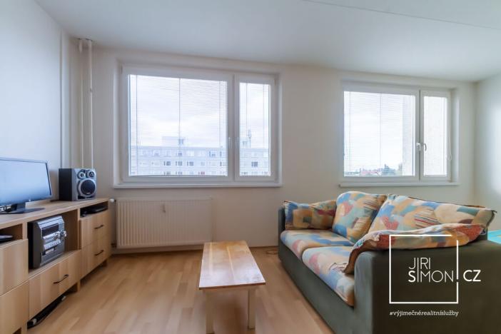 Prodej bytu 1+kk, Praha - Řepy, Laudova, 37 m2