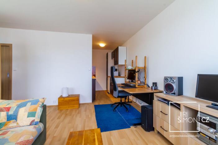 Prodej bytu 1+kk, Praha - Řepy, Laudova, 37 m2