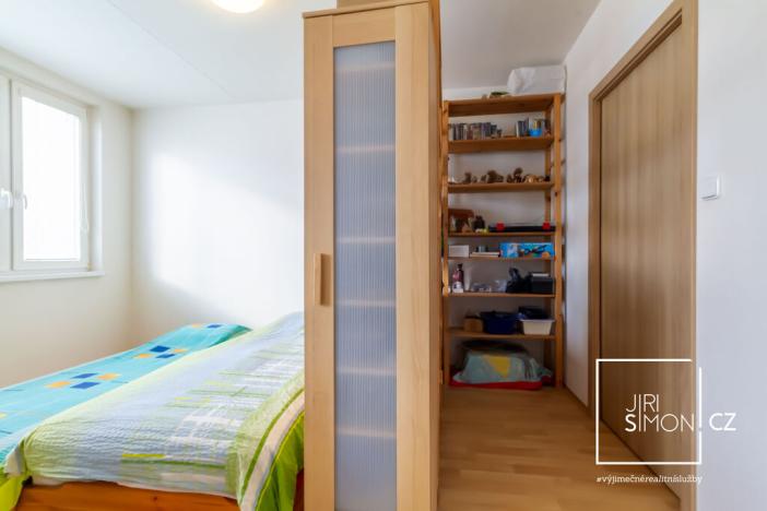 Prodej bytu 1+kk, Praha - Řepy, Laudova, 37 m2