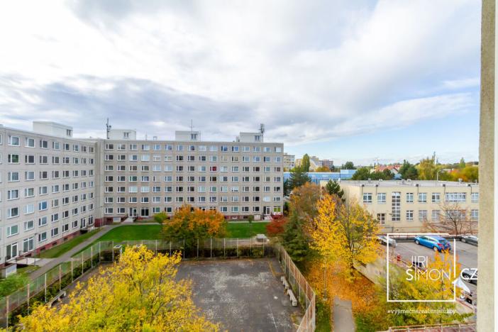 Prodej bytu 1+kk, Praha - Řepy, Laudova, 37 m2