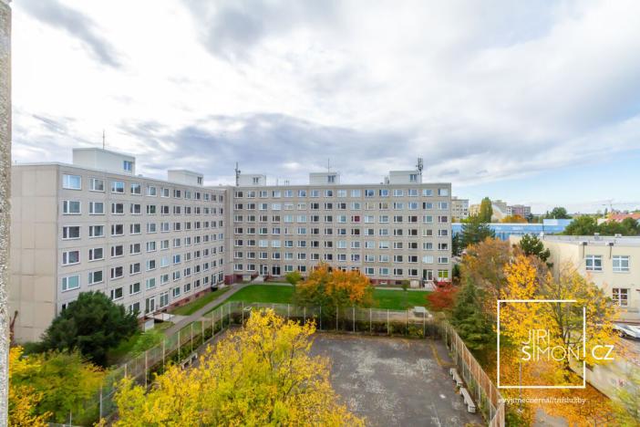 Prodej bytu 1+kk, Praha - Řepy, Laudova, 37 m2