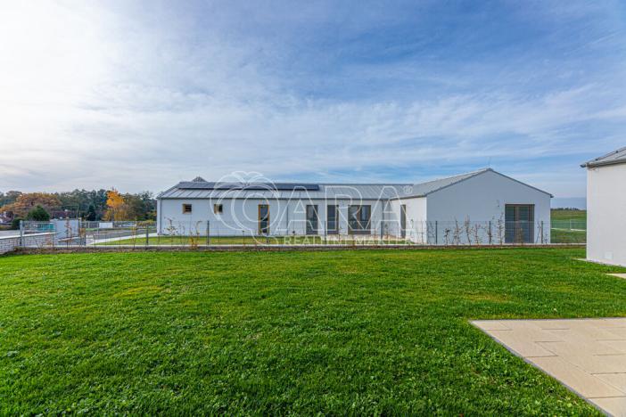 Prodej rodinného domu, Radějovice, 218 m2