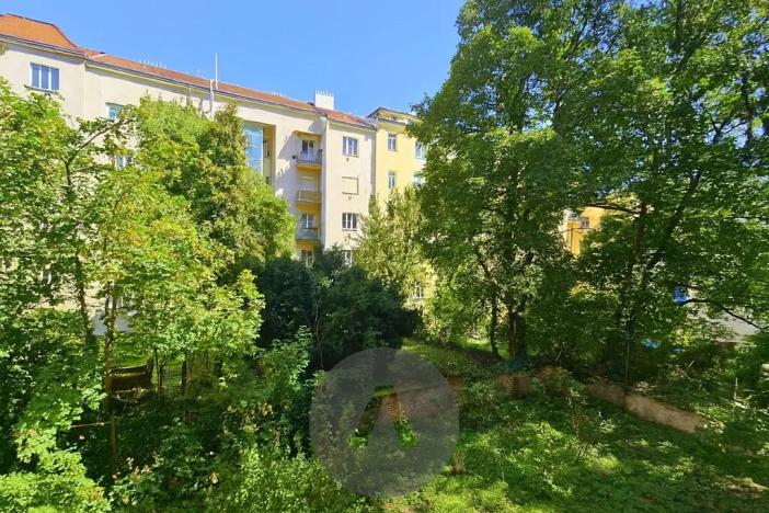 Pronájem bytu 2+1, Praha - Vršovice, Slovinská, 47 m2