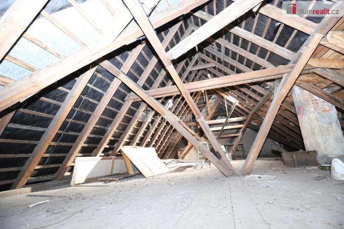 Prodej činžovního domu, Kraslice, Pod nádražím, 1000 m2