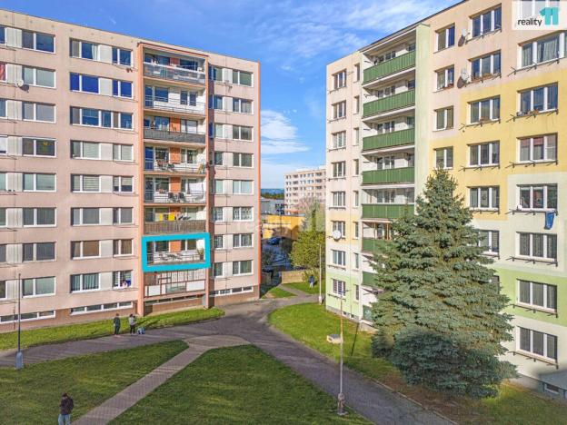 Prodej bytu 2+kk, Kladno - Kročehlavy, Jerevanská, 48 m2