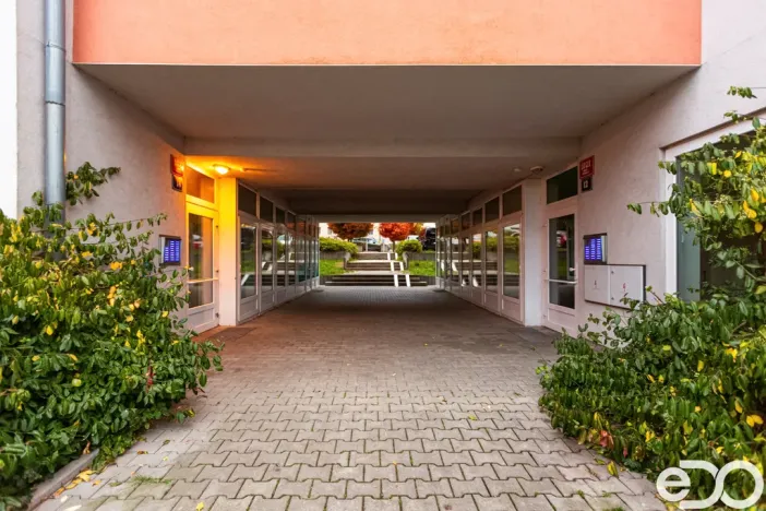 Prodej bytu 2+kk, Praha, Herlíkovická, 64 m2