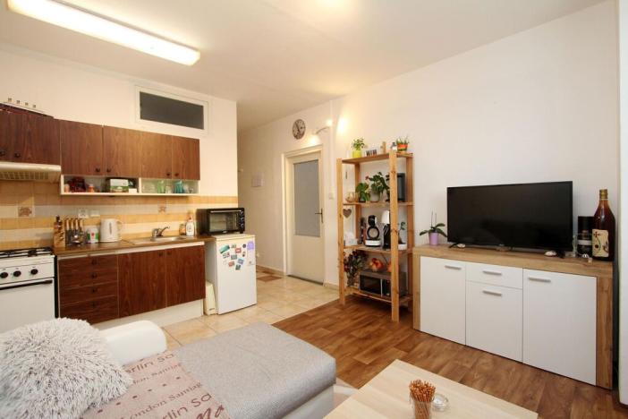 Prodej bytu 2+kk, Cihelna, Kunětická, 42 m2