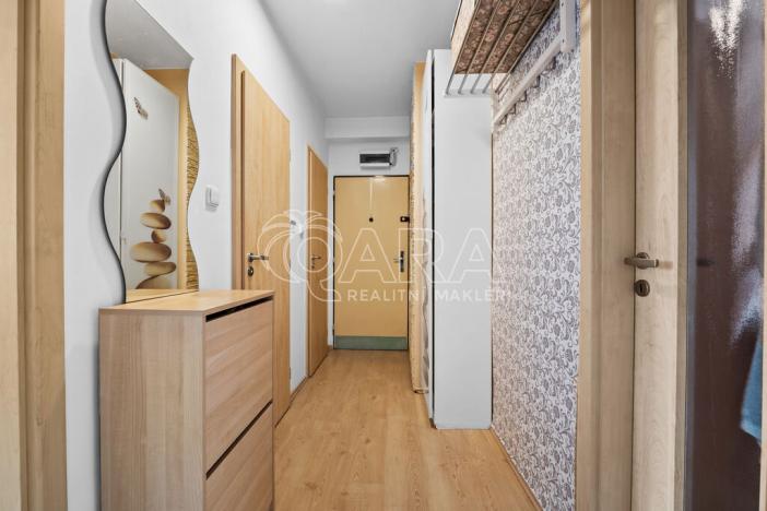 Prodej bytu 3+1, Praha - Horní Počernice, Běchorská, 66 m2