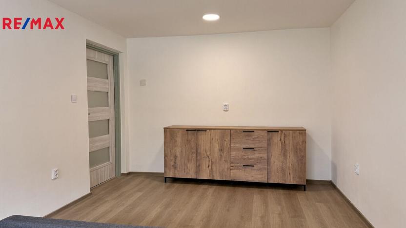 Pronájem bytu 3+kk, Ostrava - Poruba, Záhumenní, 85 m2