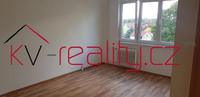 Prodej bytu 2+1, Hroznětín, Sídliště, 56 m2