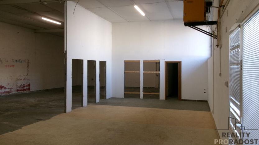 Pronájem skladu, Brno - Štýřice, 273 m2