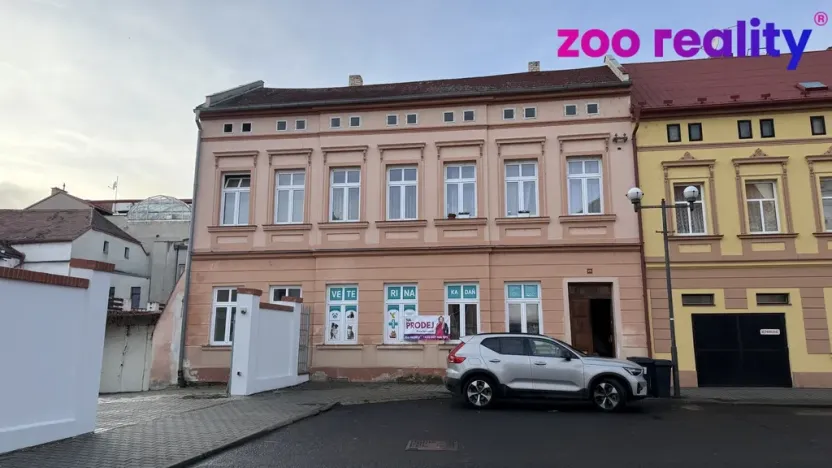 Prodej komerční nemovitosti, Kadaň, Boženy Němcové, 320 m2