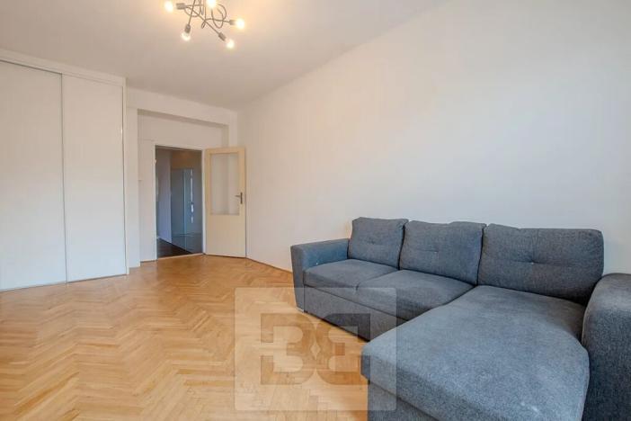 Pronájem bytu 2+1, Praha - Holešovice, Dělnická, 44 m2