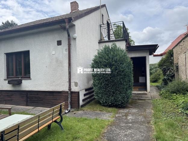 Pronájem bytu 1+kk, Praha - Uhříněves, Středohorská, 23 m2