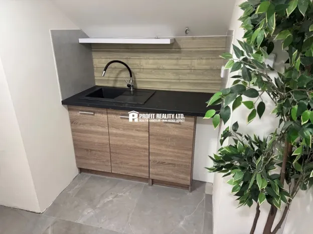 Pronájem bytu 1+kk, Praha - Uhříněves, Středohorská, 23 m2