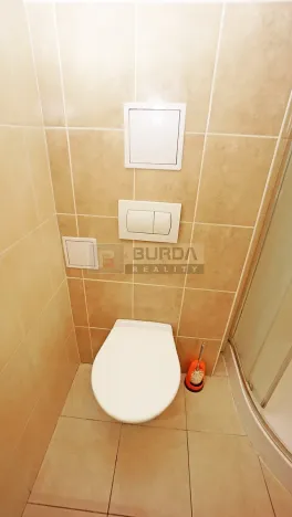 Pronájem bytu 1+kk, Neratovice, 26 m2